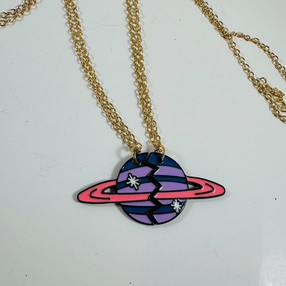 BFF Friend necklaces 2 halves of a ringed Planet like Mars - Picture 5 of 6
